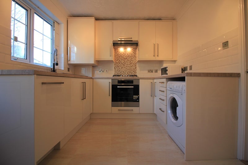 Room Midship Close in Greater London