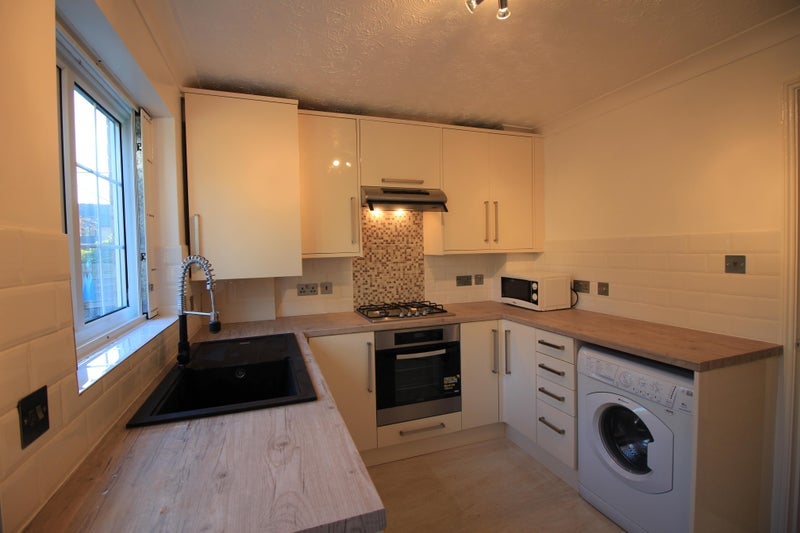 Room Midship Close in Greater London