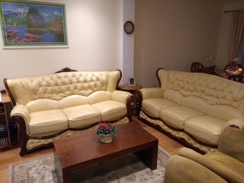 Room Esk Road in Greater London