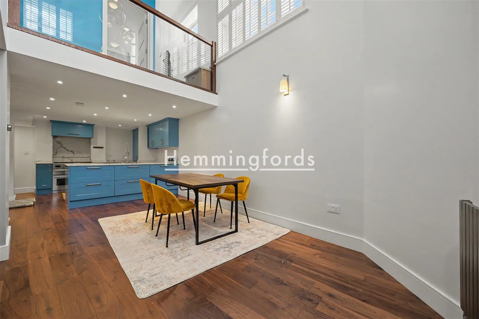 Flat Graham Street in Greater London