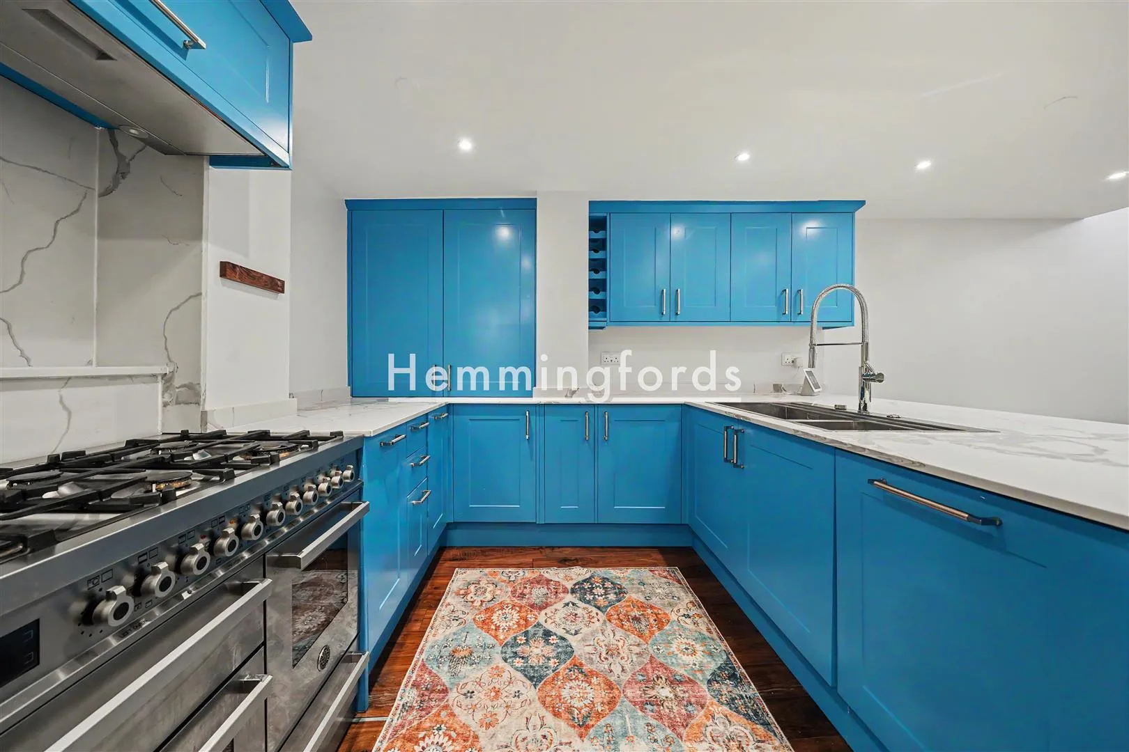 Flat Graham Street in Greater London