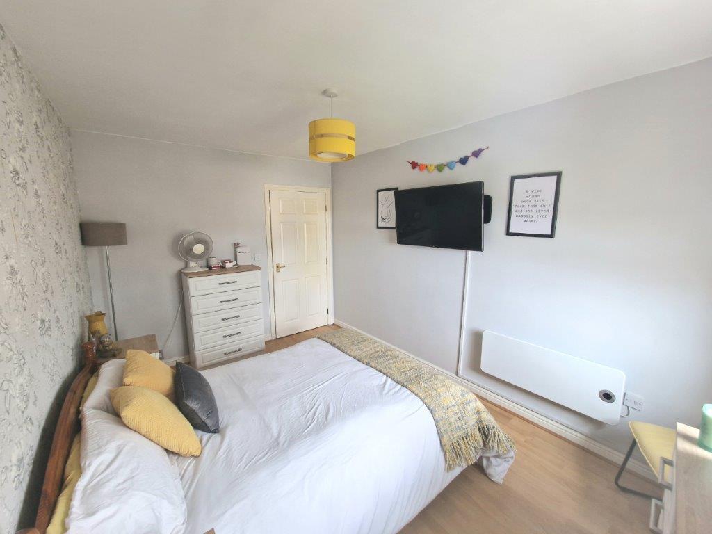 Flat Ratcliffe Avenue in Birmingham