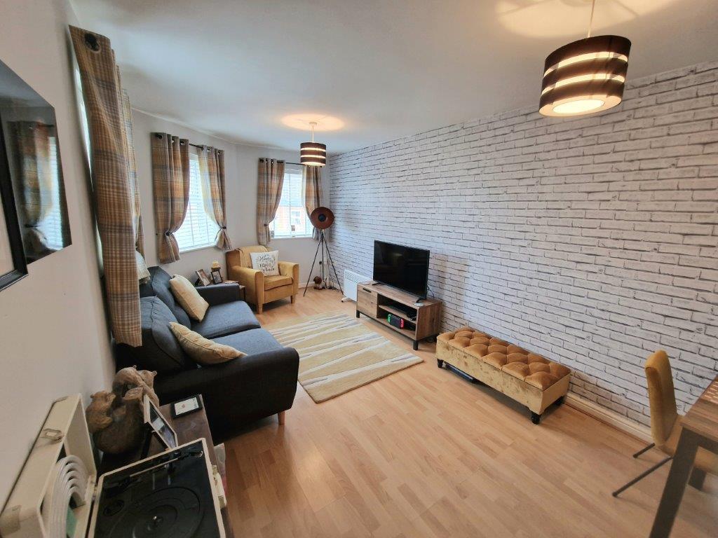 Flat Ratcliffe Avenue in Birmingham