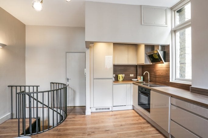 Flat Devonshire Terrace in City of Westminster