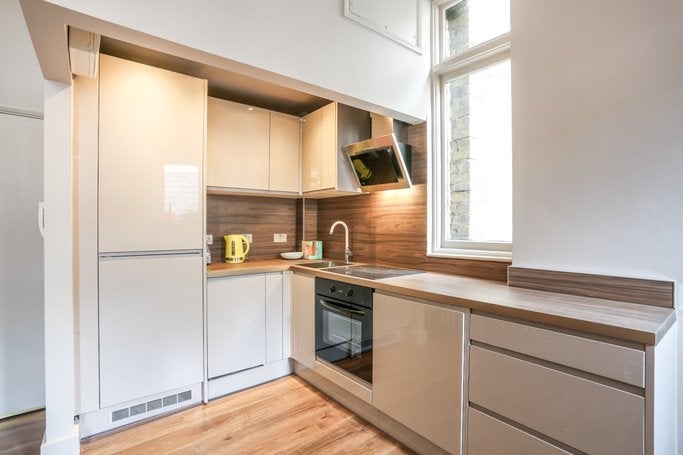 Flat Devonshire Terrace in City of Westminster