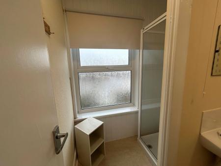 Flat South Crescent in East Lindsey
