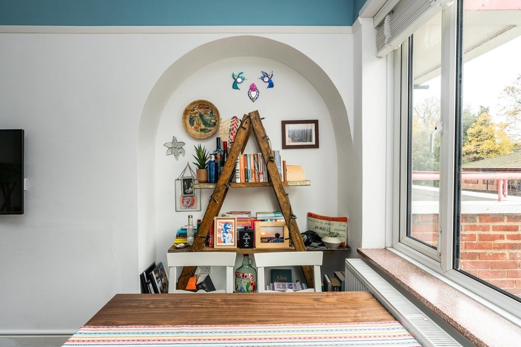 Flat Denmark Hill in Greater London