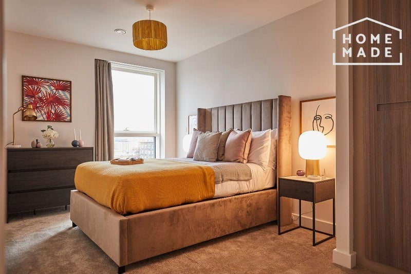 Room Rochdale Road in Manchester