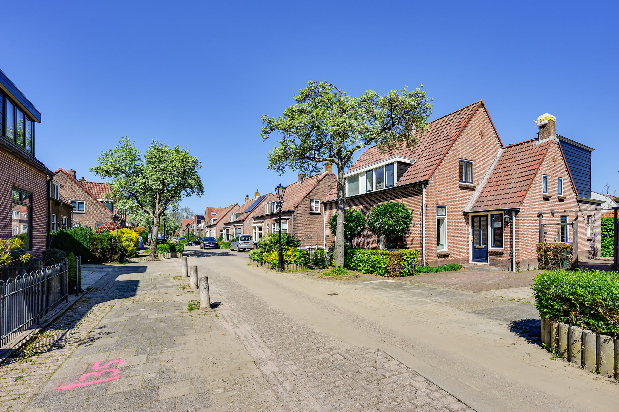 Twee-onder-één-kap te koop: Tuinstraat 119, Krimpen Aan Den Ijssel