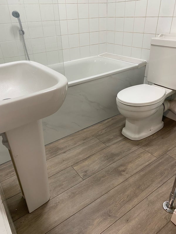 Room Haven Lane in Greater London