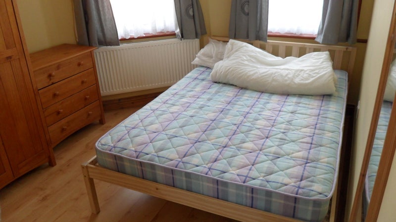 Room Langthorne Road in Greater London
