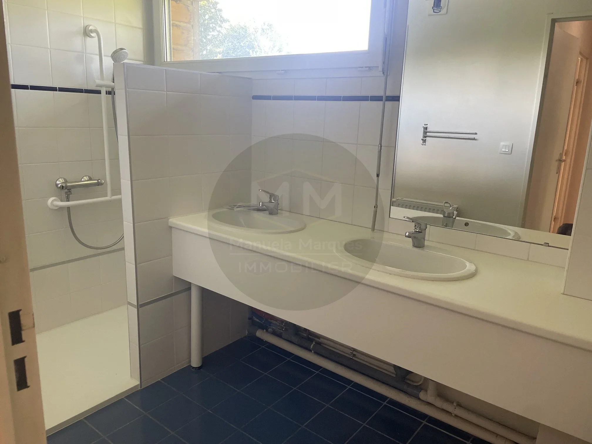 Flat Rue Arthur Papavoine in Le Vaudreuil