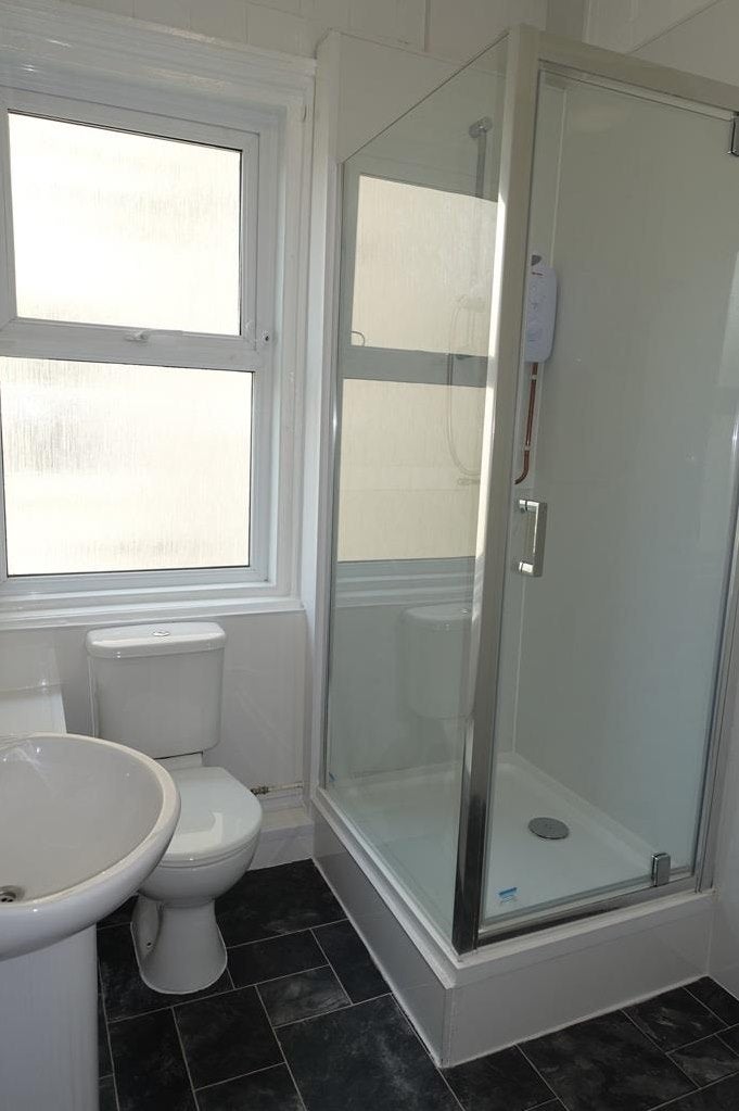 Flat Jevington Gardens in Eastbourne
