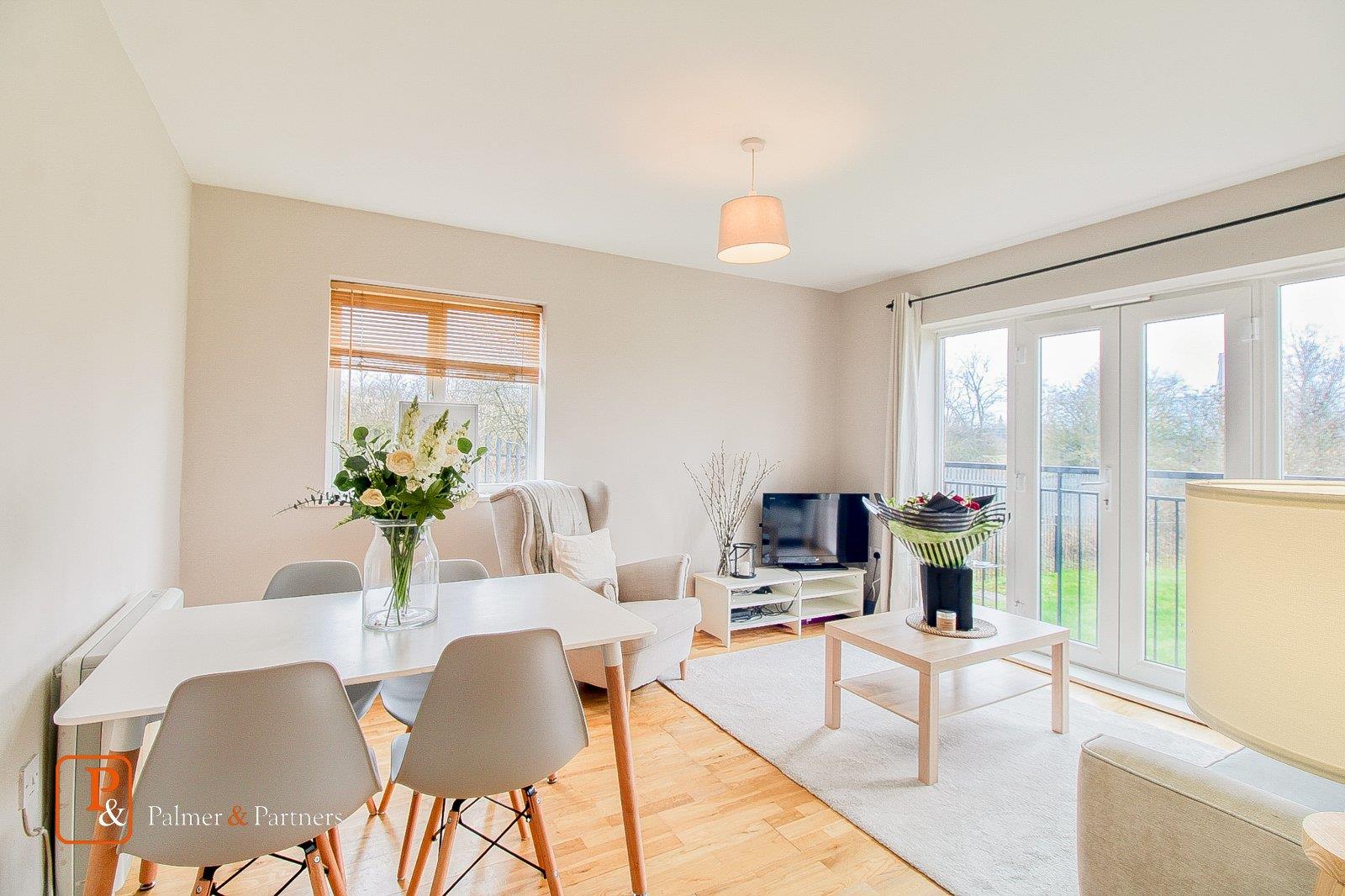 Flat Ratcliffe Court in Colchester