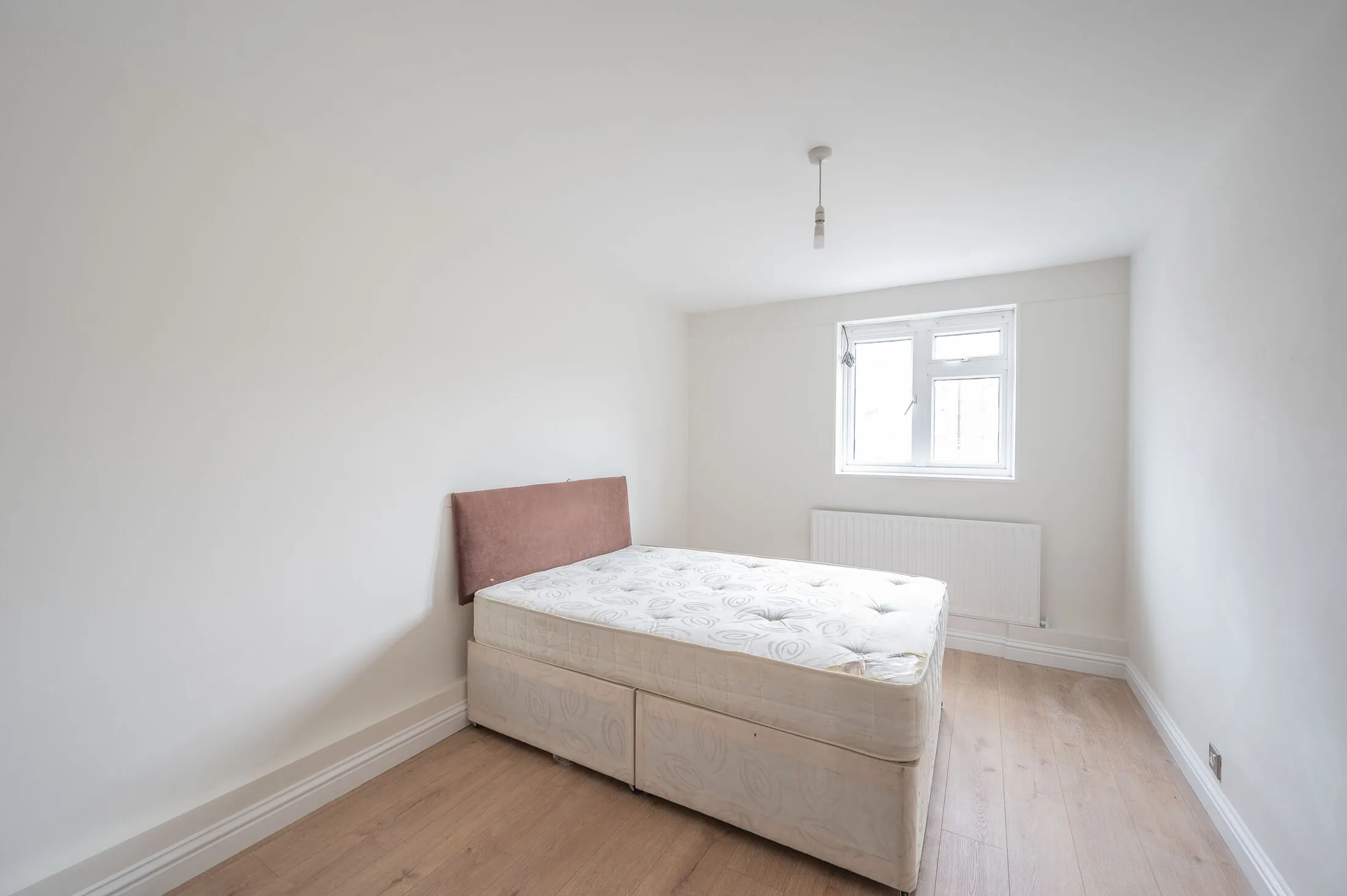 Flat Lisson Grove in City of Westminster