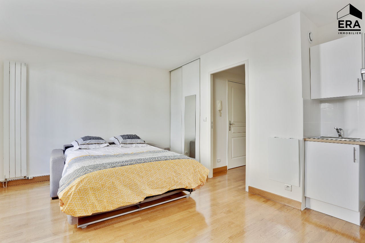 Appartement Rue Pierre Lhomme à Courbevoie