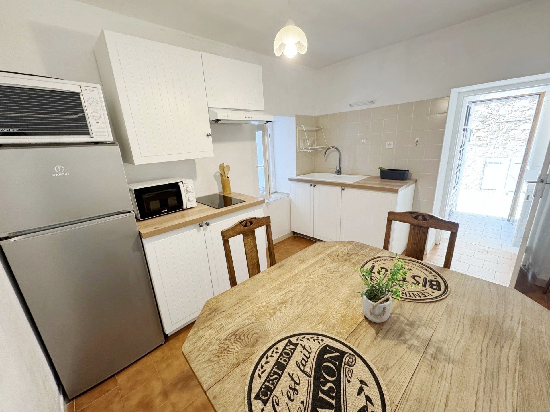 Appartement Rue Monseigneur Casanova à Corte
