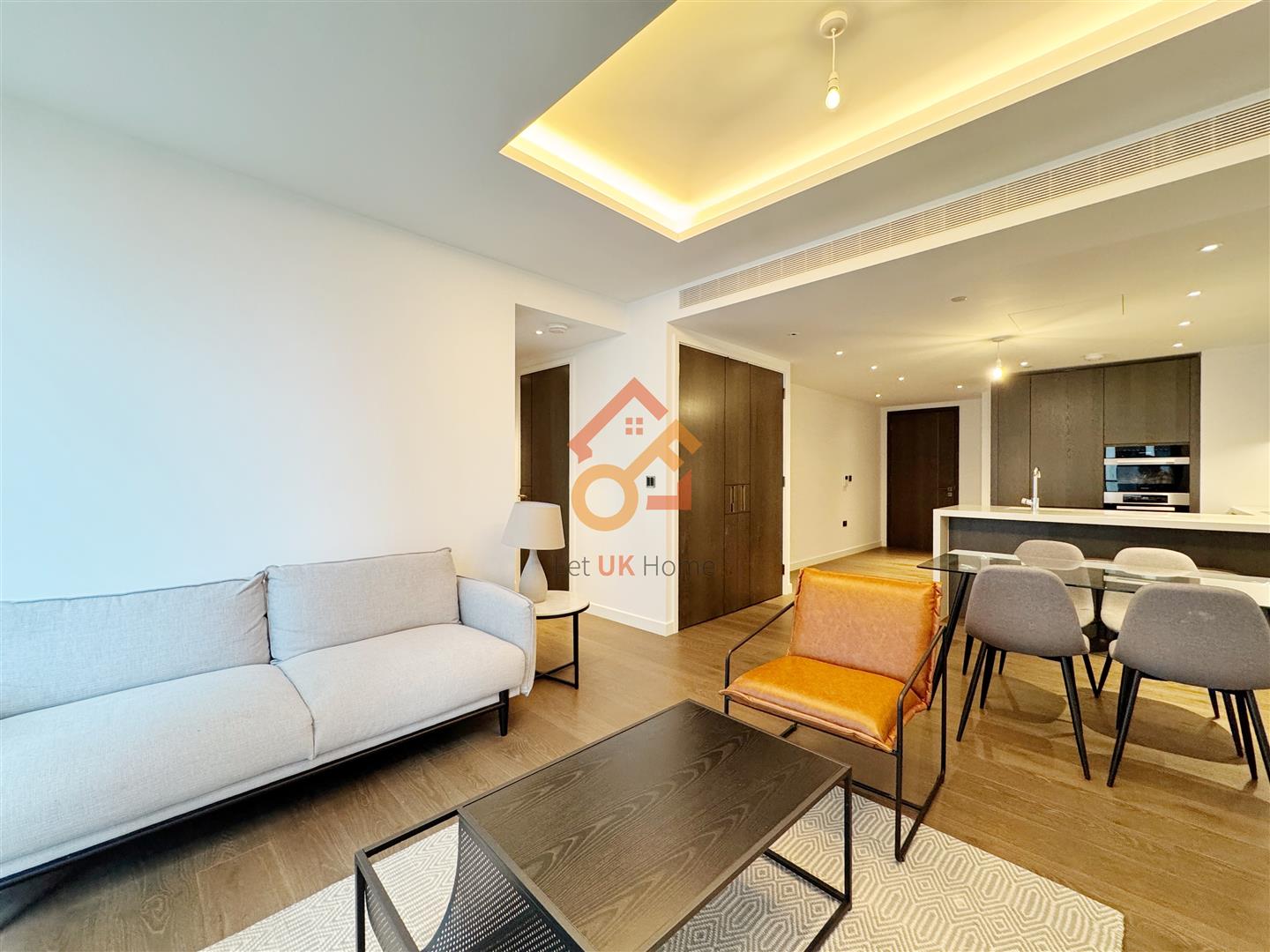 Flat Carnation Way in London