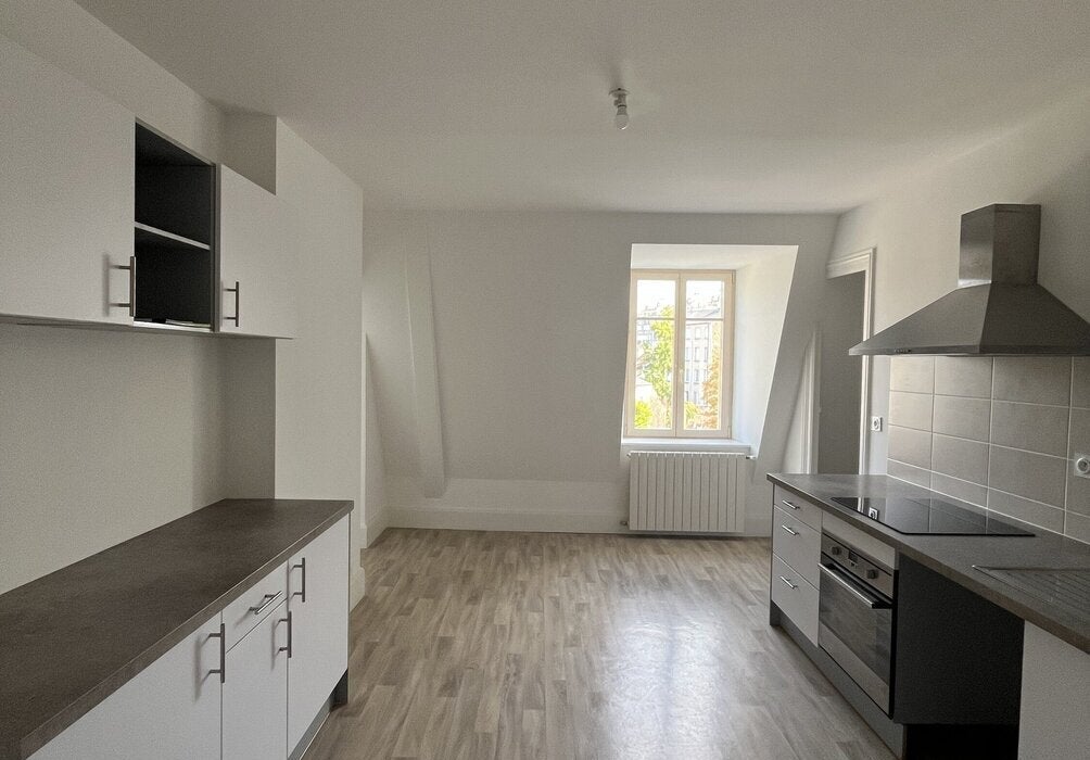 Appartement Rue du Faubourg de Pierre à Charleville-Mézières