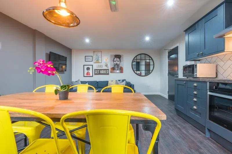 Flat Byron Street in Newcastle upon Tyne
