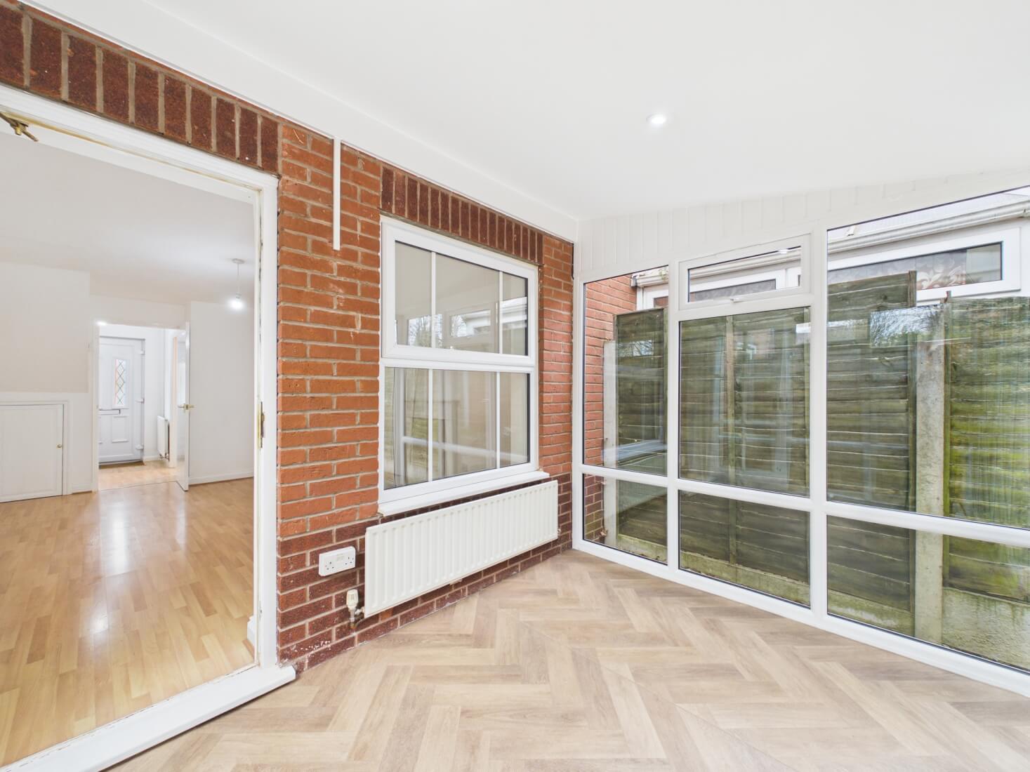 House Charterhouse Drive in Metropolitan Borough of Solihull