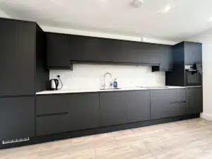 Flat Godstone Road in London