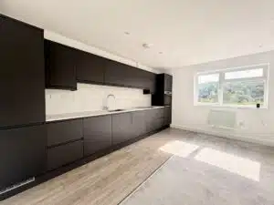 Flat Godstone Road in London