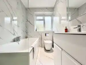 Flat Godstone Road in London