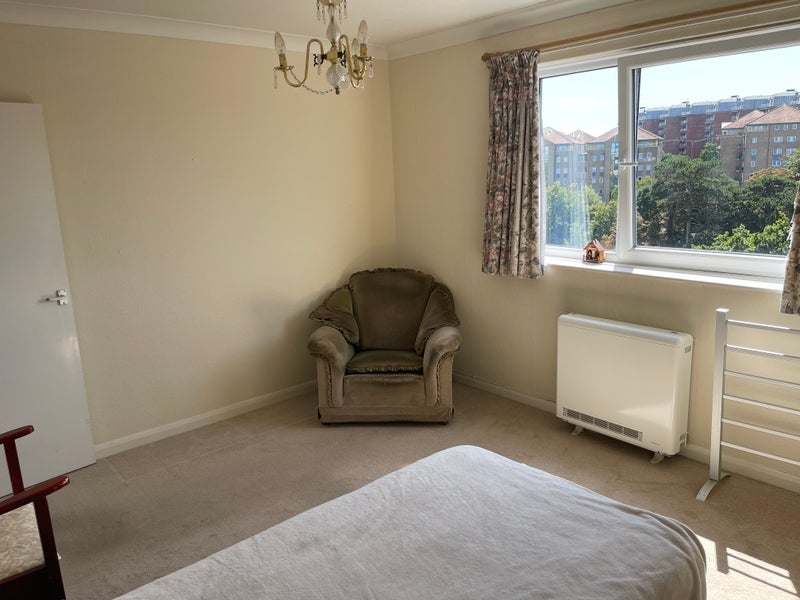 Room Boscombe Spa Road in Bournemouth