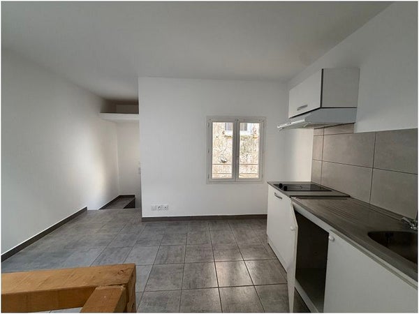 Flat Rue Jean-Julien Trélis in Alès