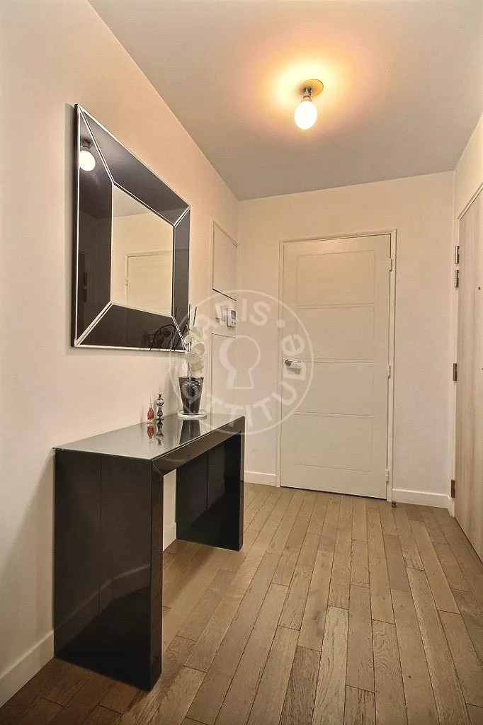 Appartement Rue Brunel à Paris