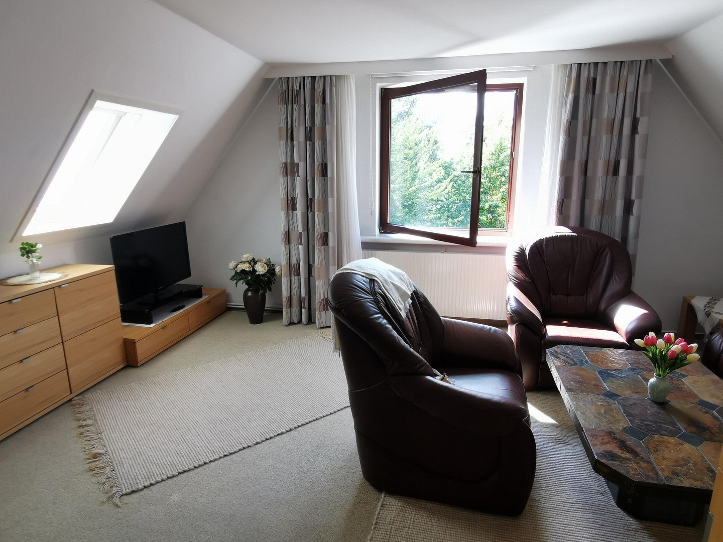 Wohnung Volksparkstraße in Hamburg
