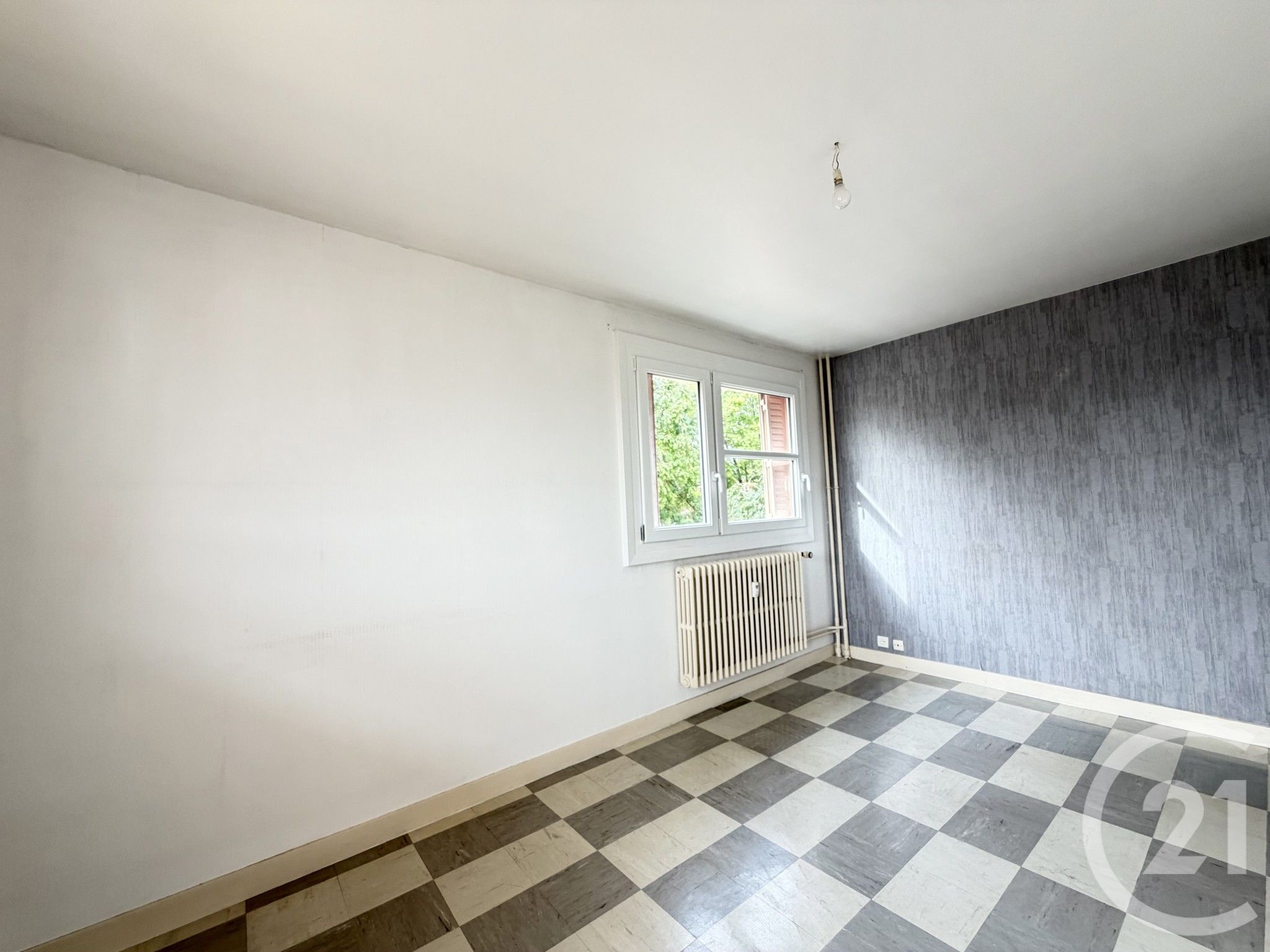Flat Rue Casimir de Persan in Dole