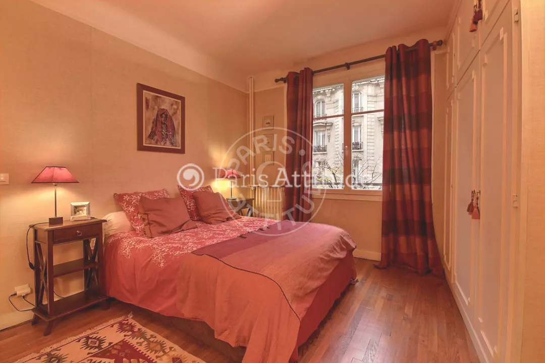 Appartement Rue Taine à Paris