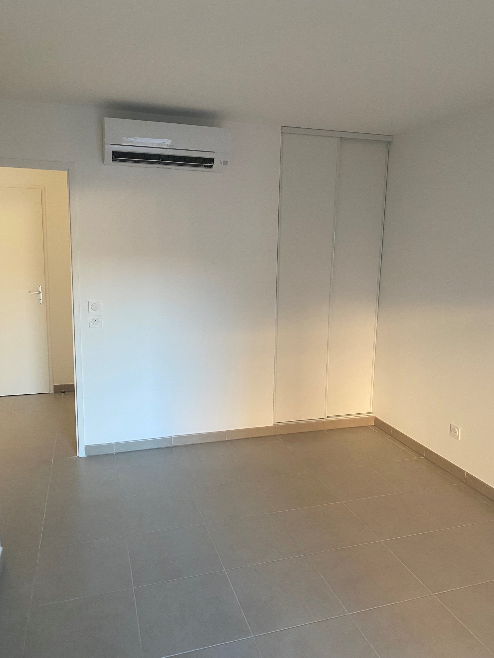 Flat Boulevard des Jardiniers in Nice