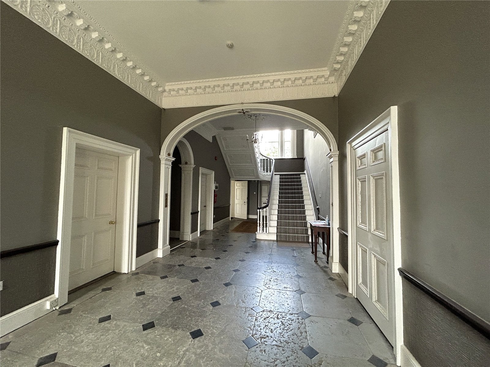 Flat Waterstead Lane in Whitby