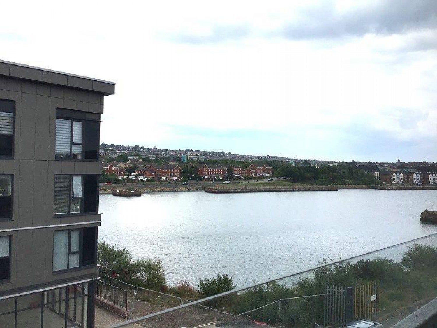 Flat Neptune Road in Barry