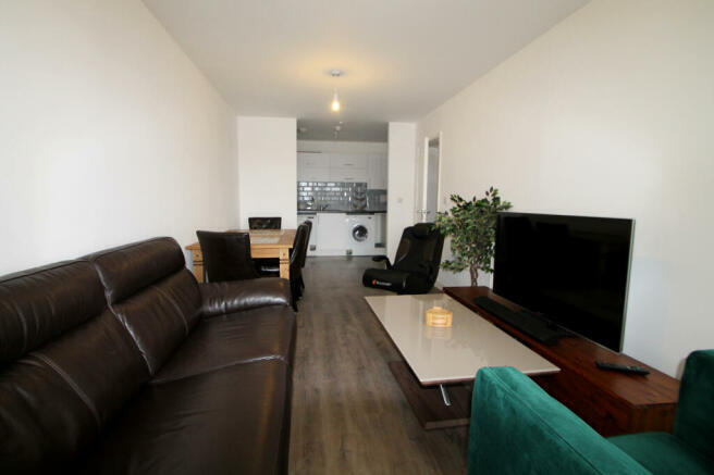 Flat Discovery Drive in Swanley