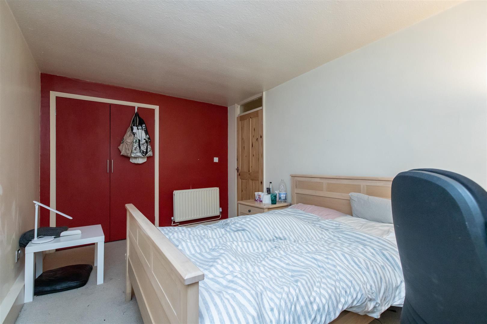 Flat Seymour Close in Birmingham