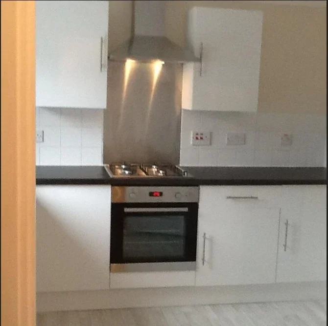 House Parkfields Close in Greater London
