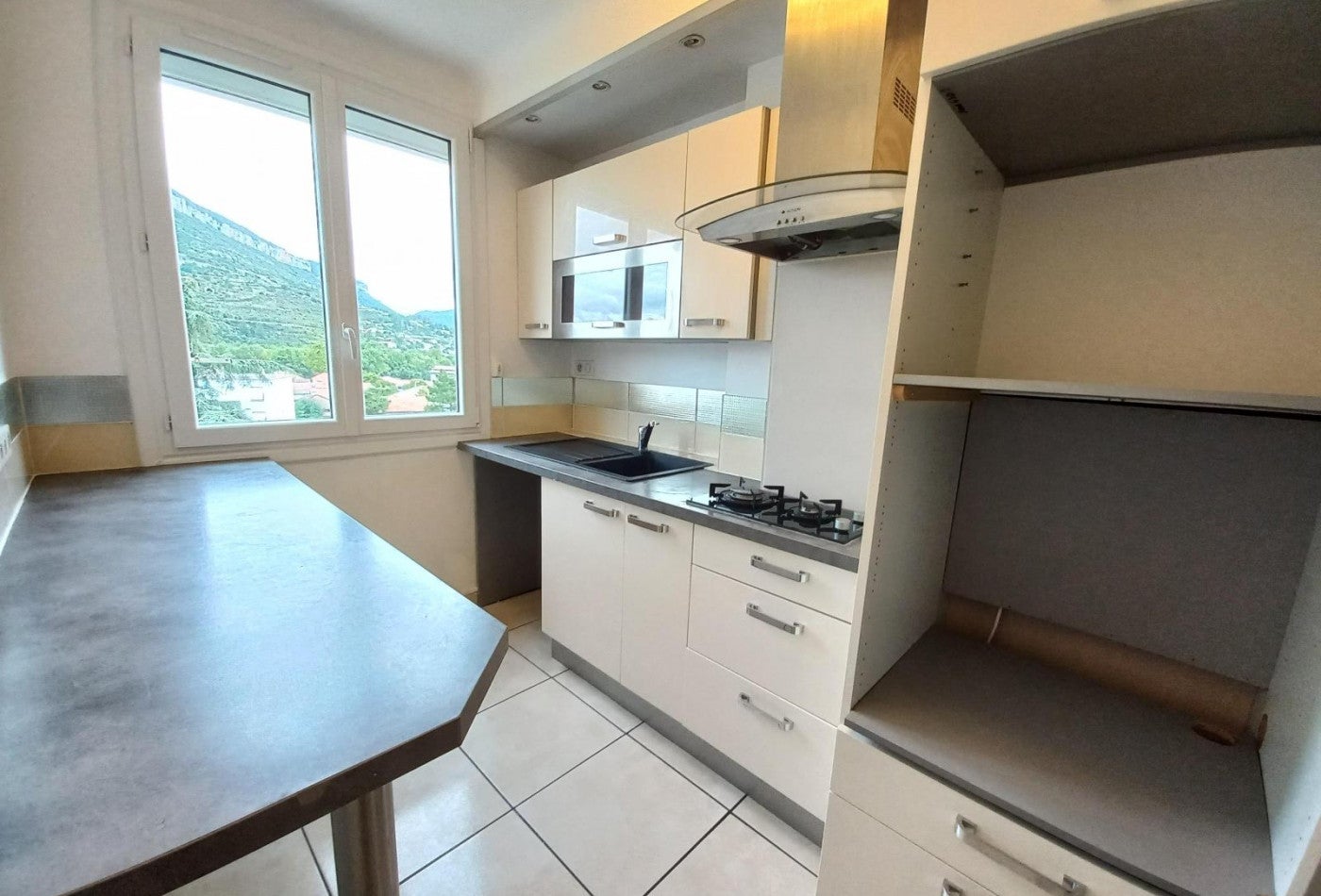 Flat Rue Alfred Merle in Millau