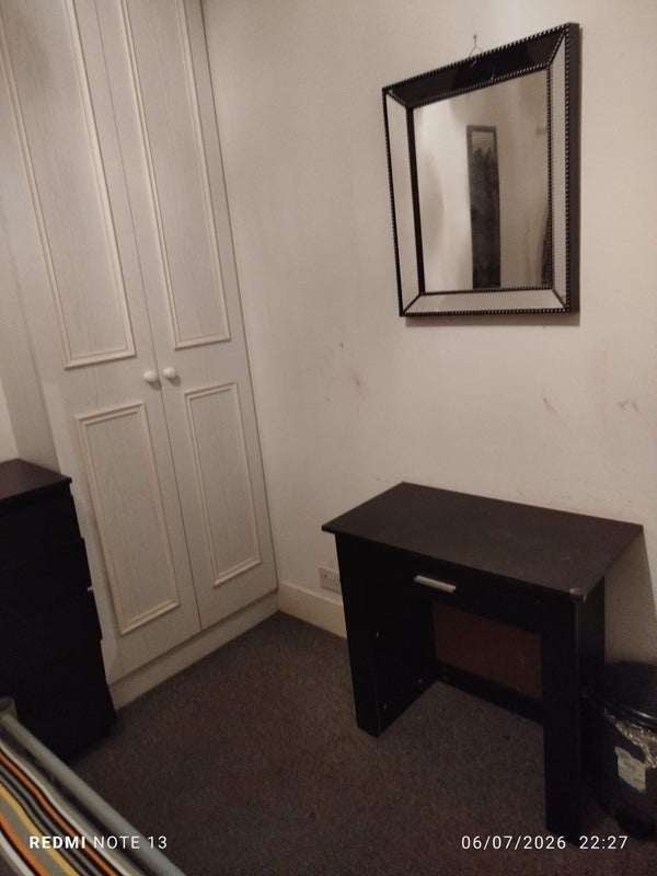 Room Falcon Street in Greater London