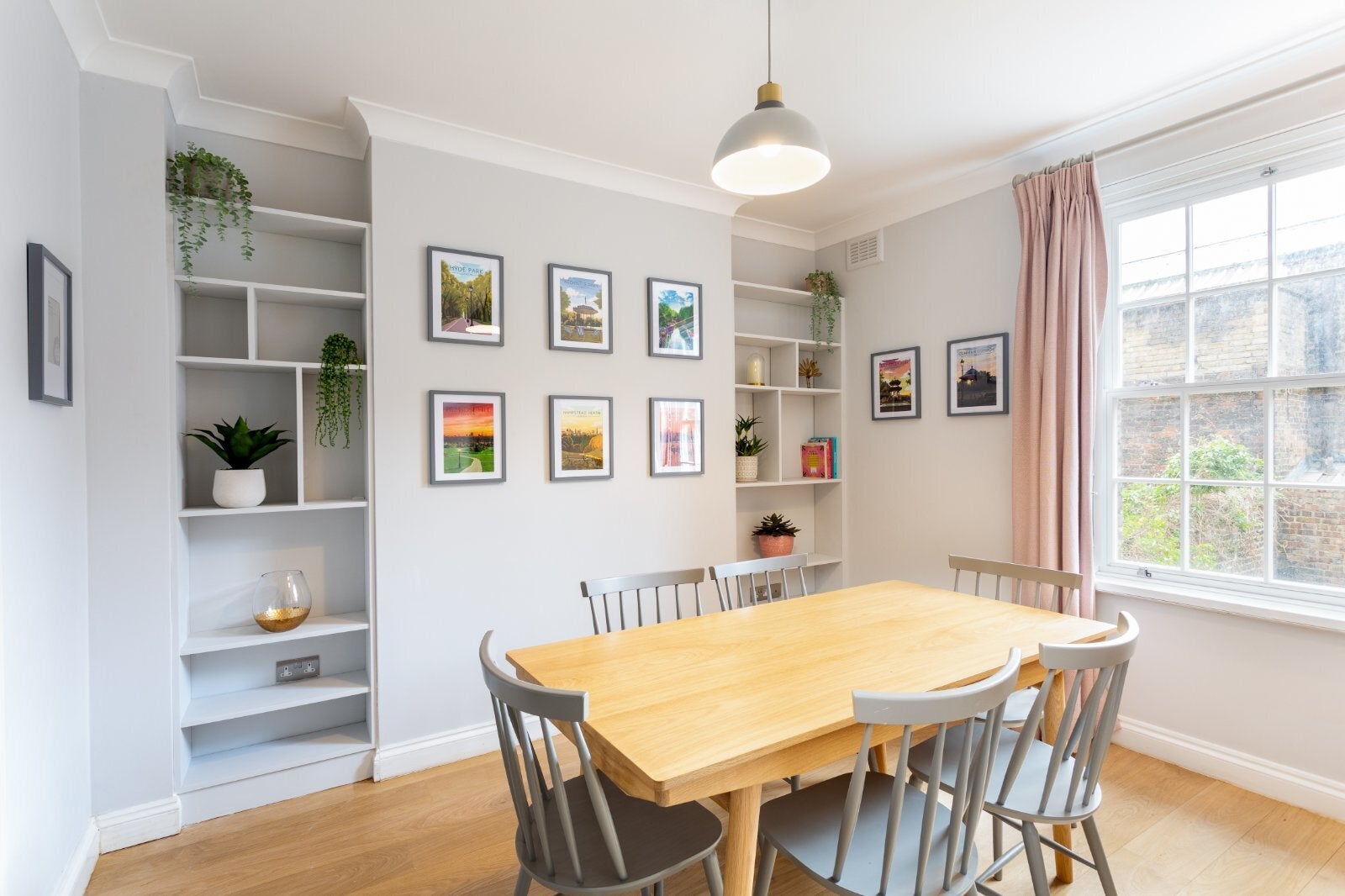 Flat Lisson Grove in City of Westminster