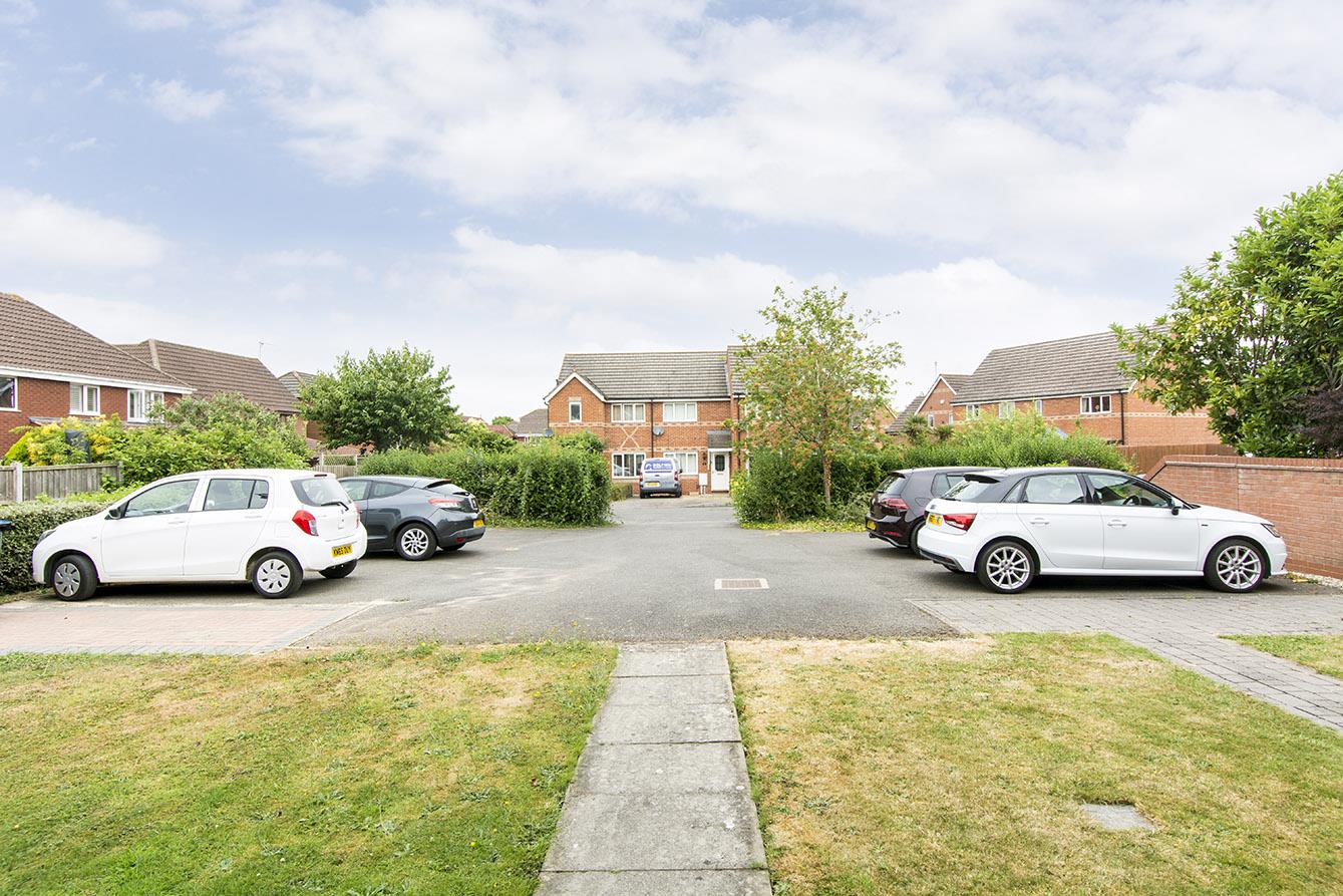 House Woodbreach Drive in Harborough