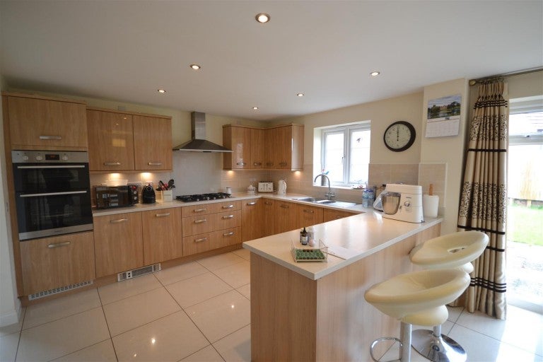 House Barnards Way in Harborough