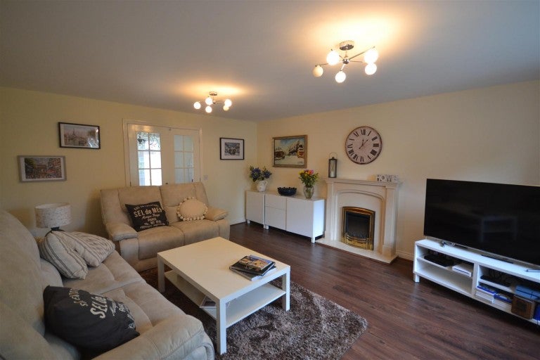 House Barnards Way in Harborough