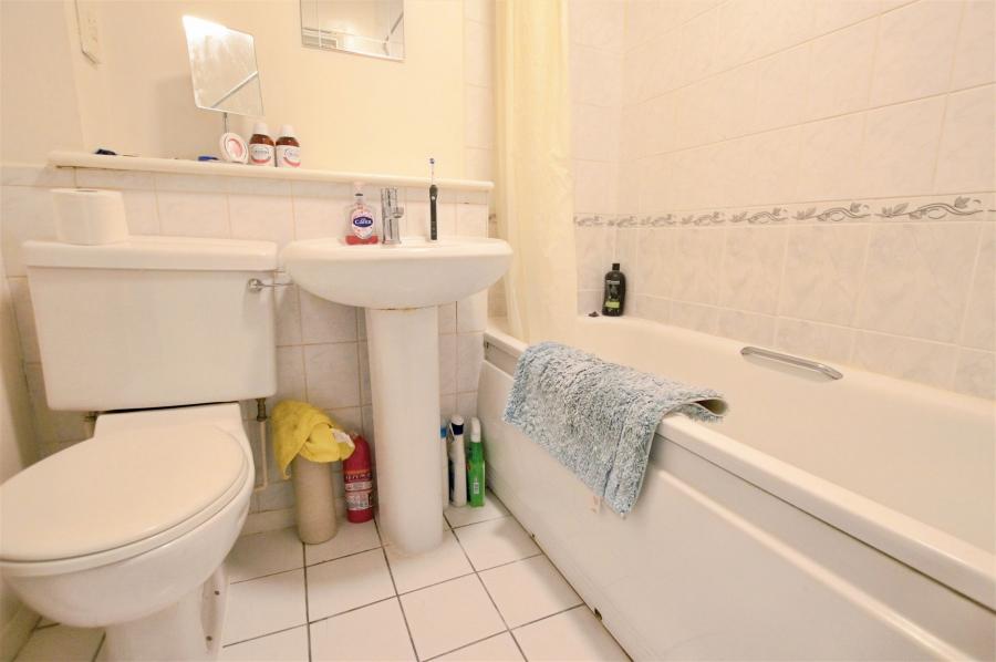 Flat Parkview Close in St Albans