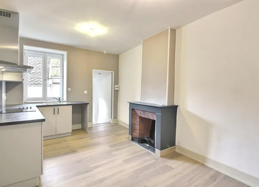 Appartement Rue Claude Rochas à Morestel