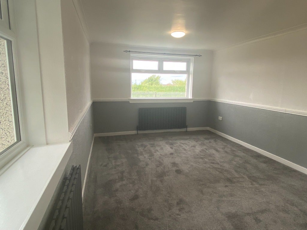 Flat Bevan Road in Mayfield