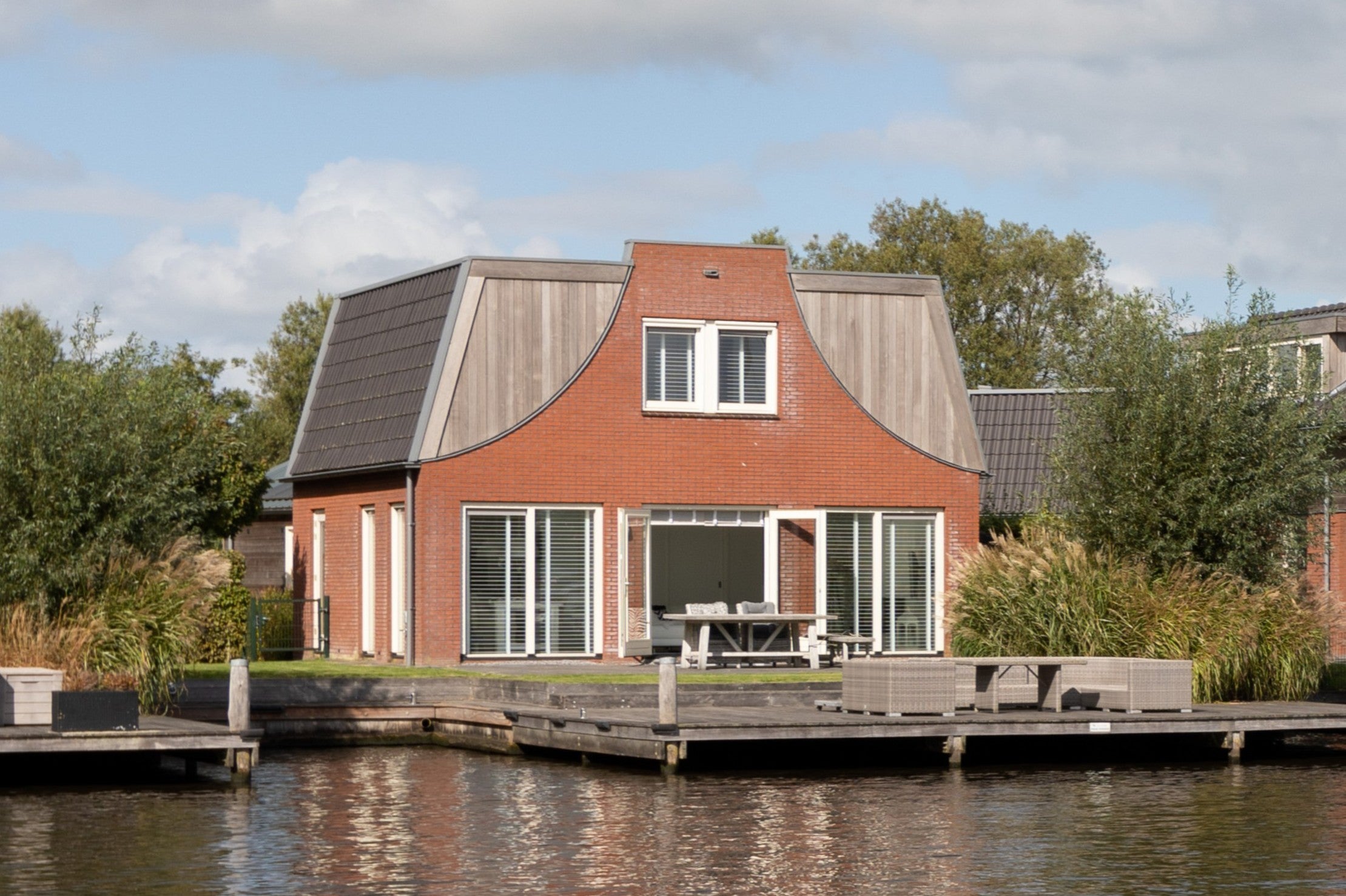 Huis Meinesleatwei 37 in Akkrum